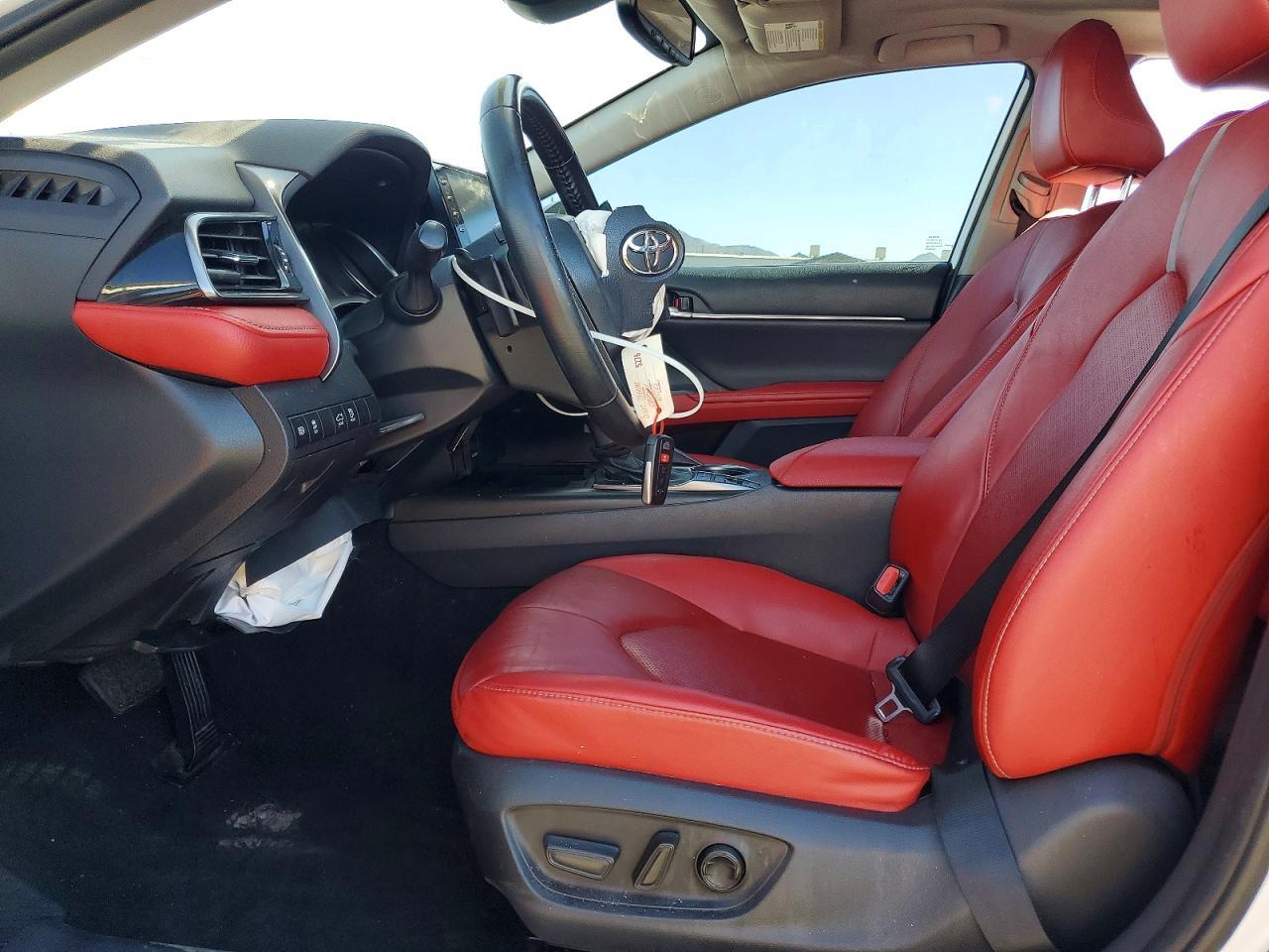 2021 Toyota Camry Xse - Фото 7