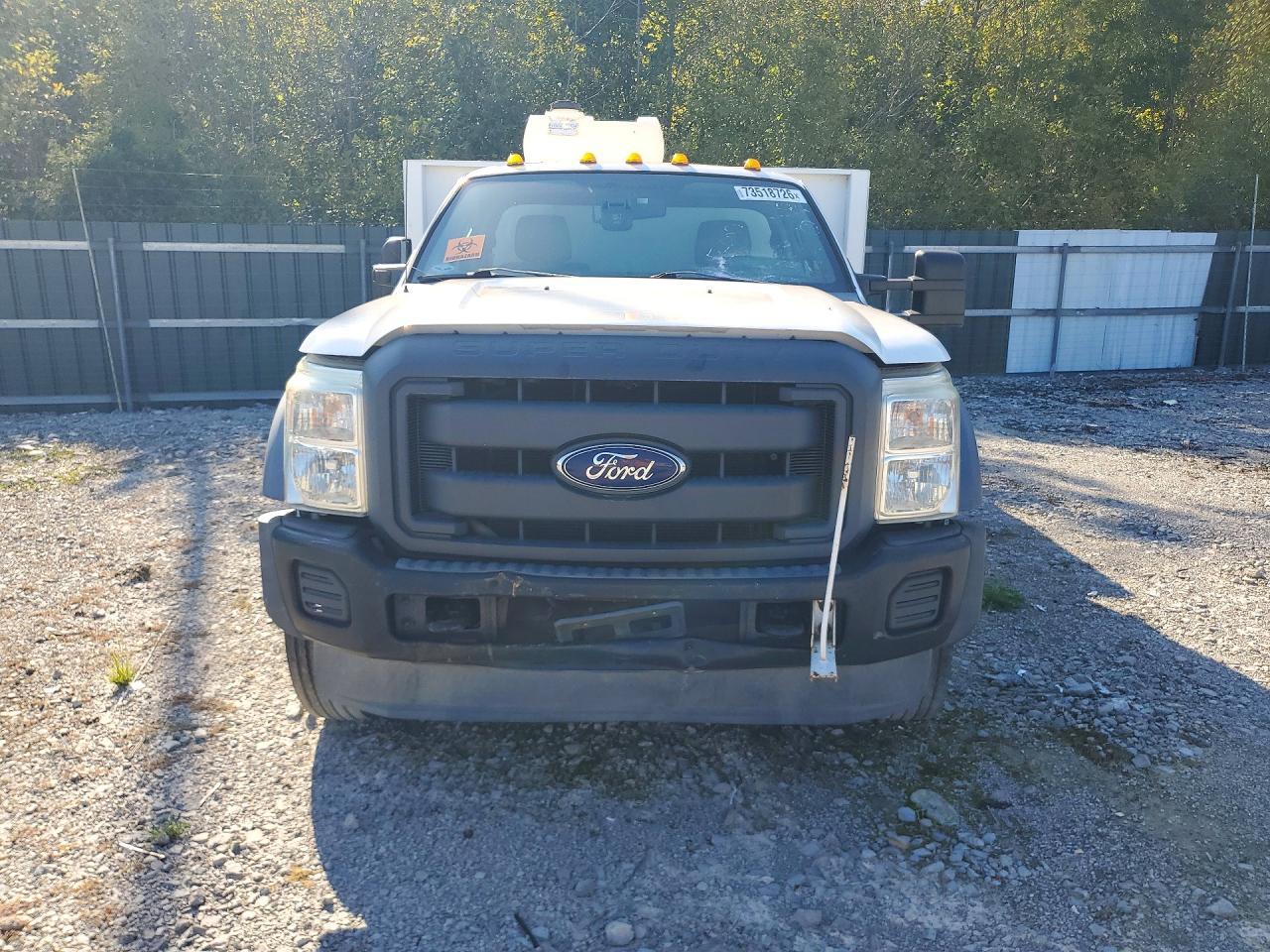 2015 Ford F450 Super Duty - Фото 5