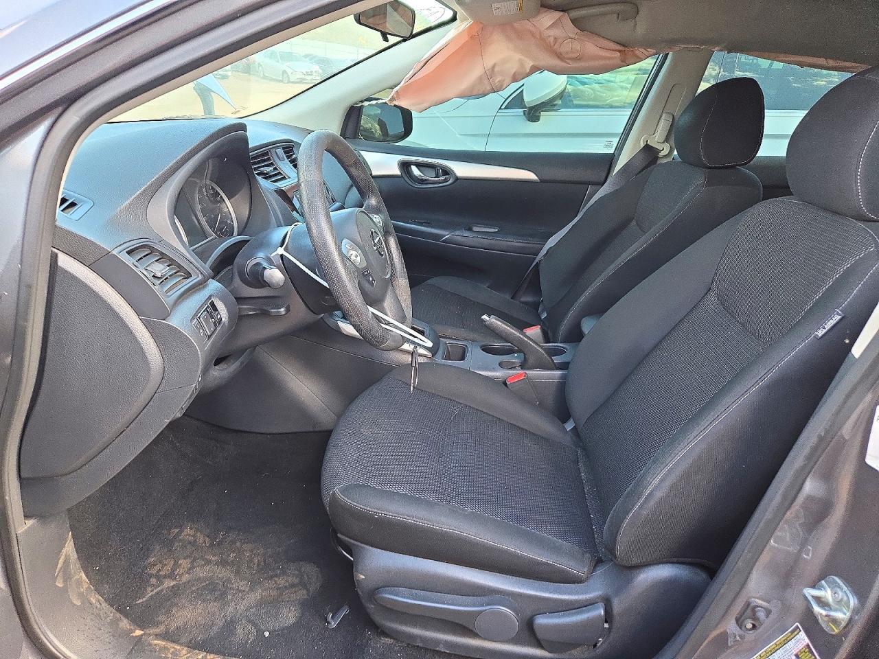 2019 Nissan Sentra S - Фото 7