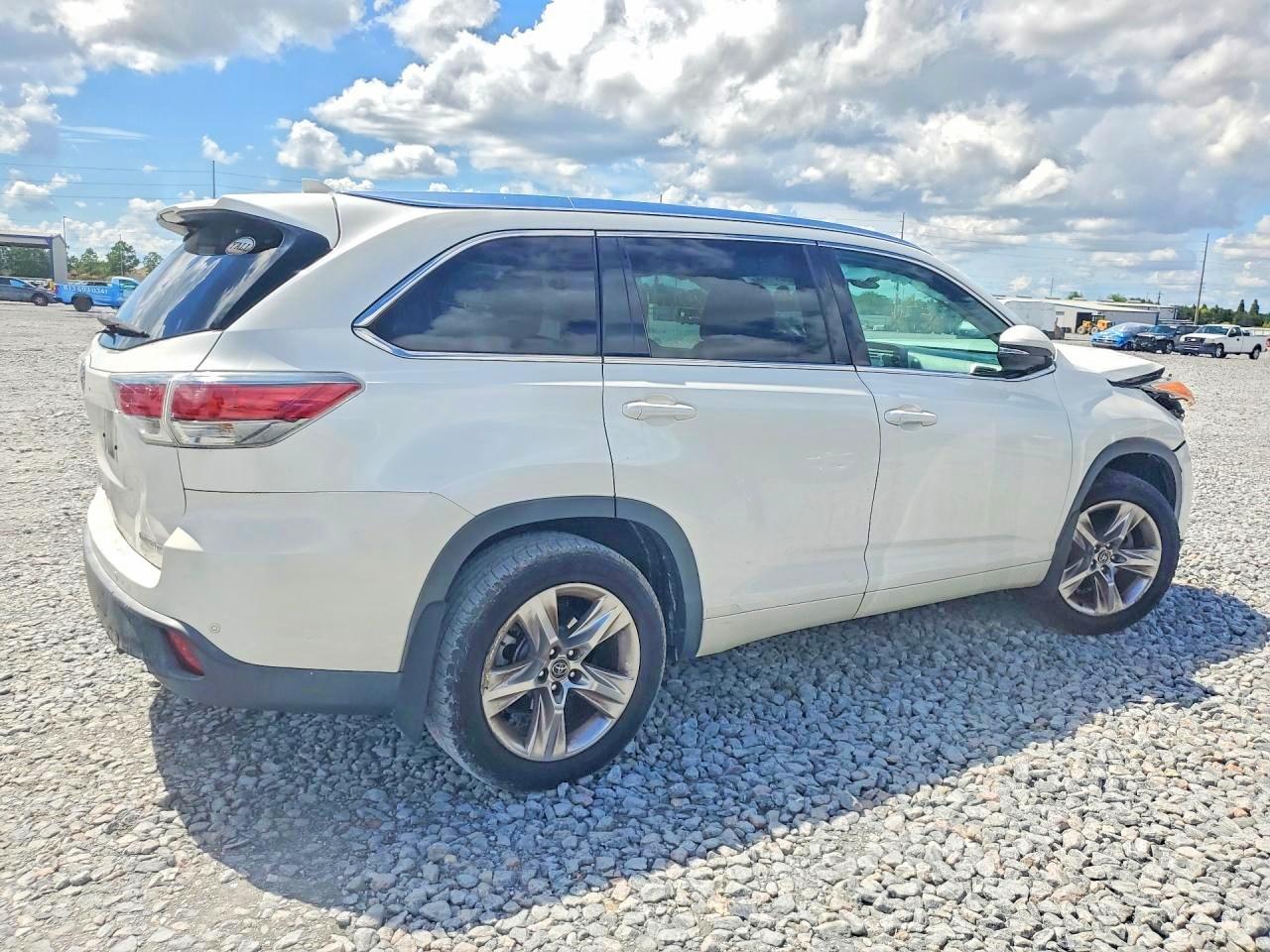 2016 Toyota Highlander Limited Platinum - Фото 3