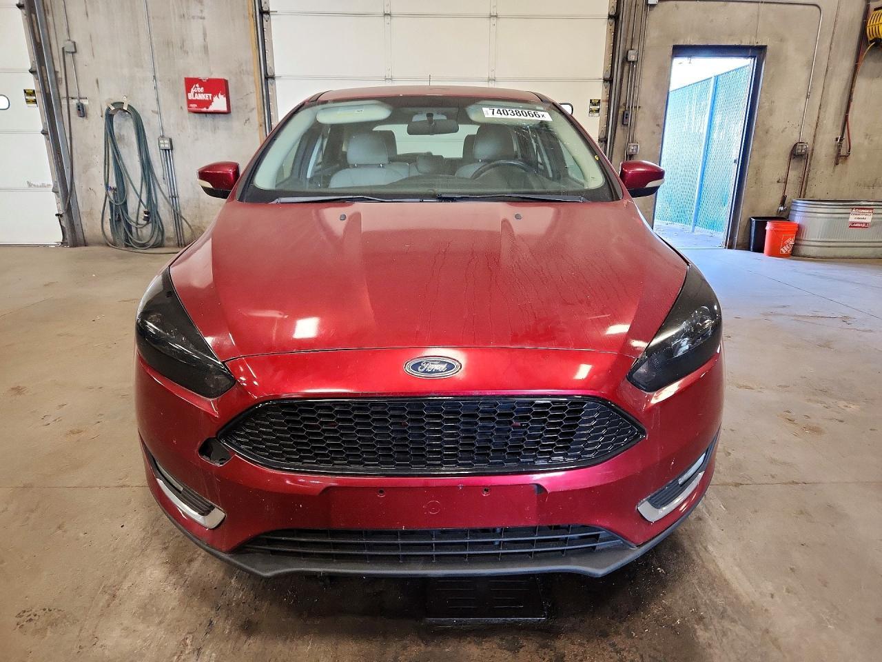 2015 Ford Focus Titanium - Фото 5