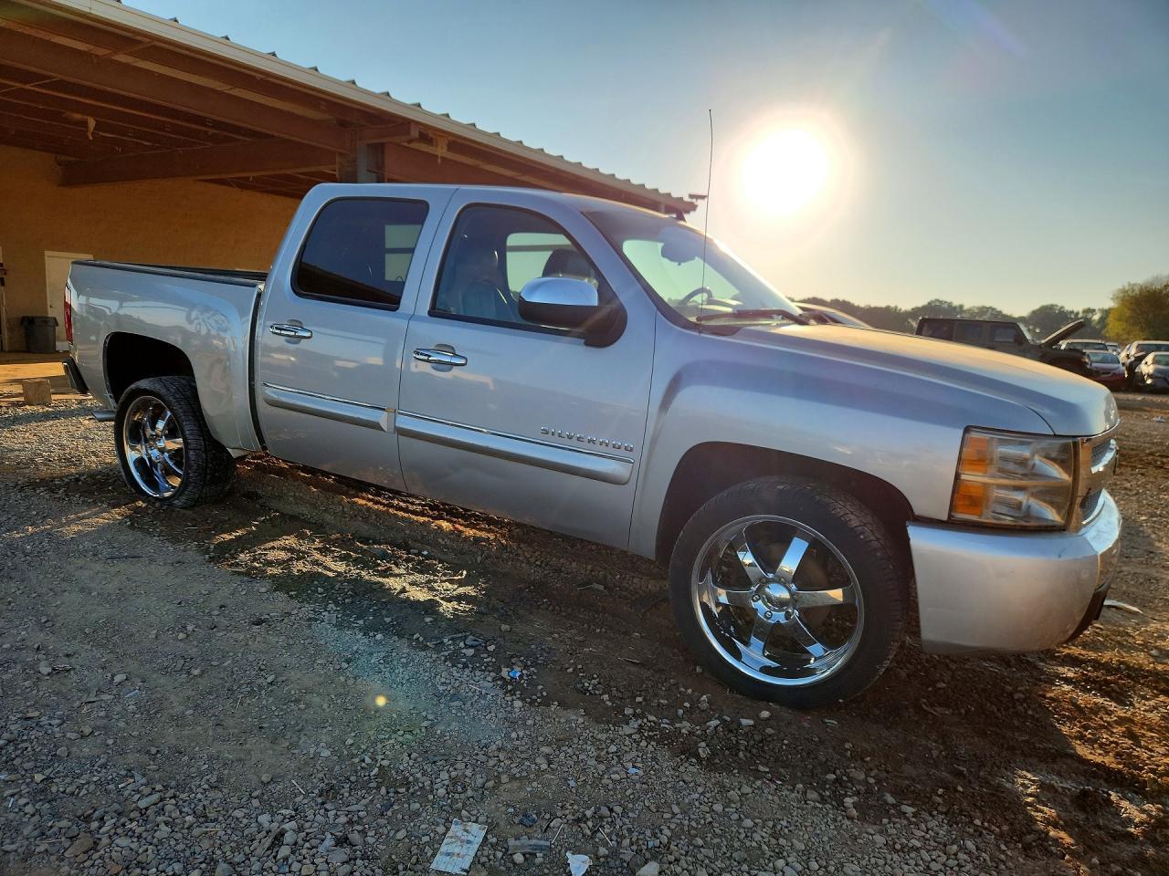 2010 Chevrolet Silverado C1500 Lt - Image 4