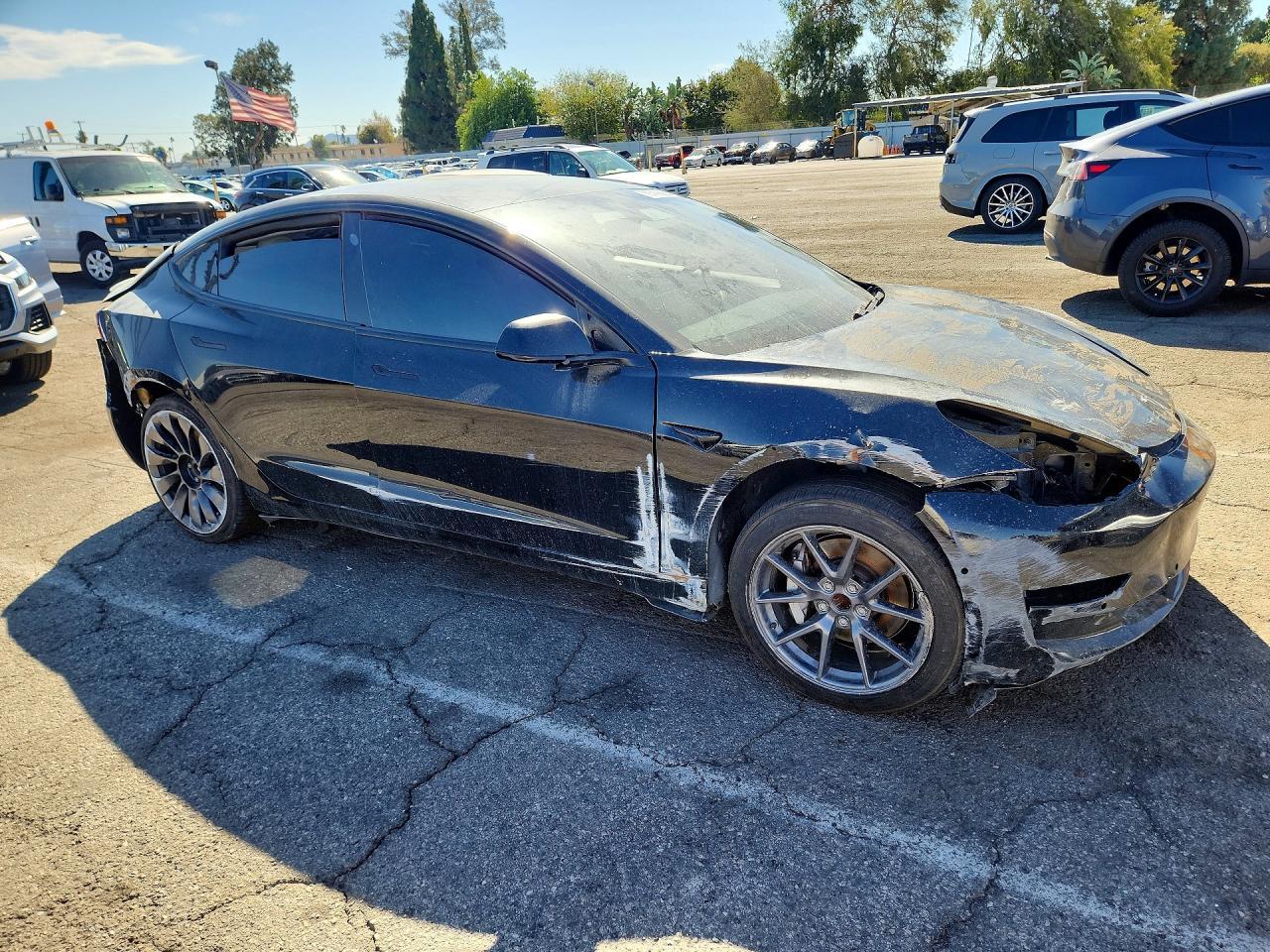 2021 Tesla Model 3 - Фото 4