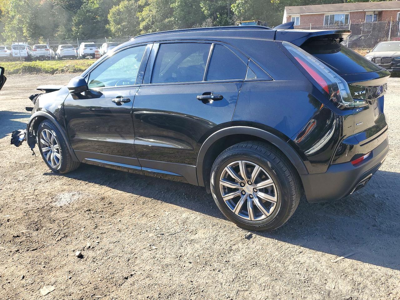 2020 Cadillac Xt4 Sport - Image 2