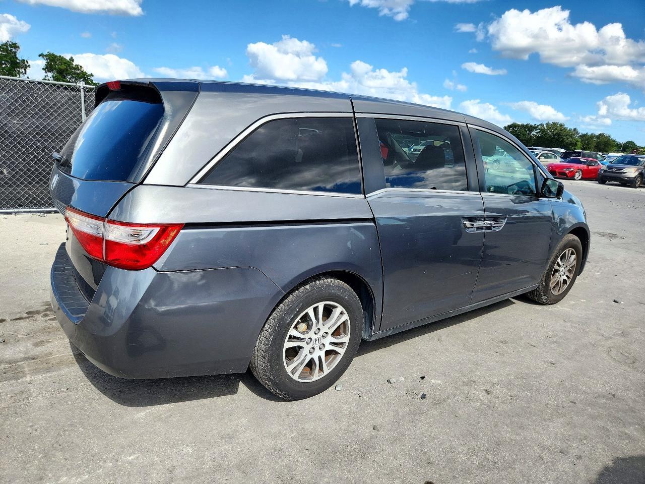 2012 Honda Odyssey Ex - Фото 3