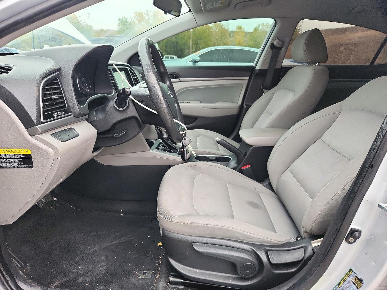 2017 Hyundai Elantra Se - Image 7