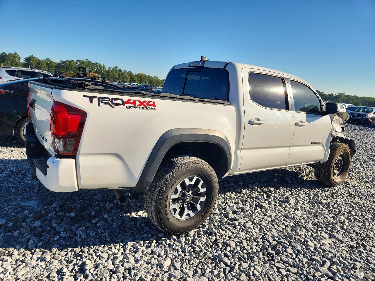 2019 Toyota Tacoma Trd Off-Road - Фото 3