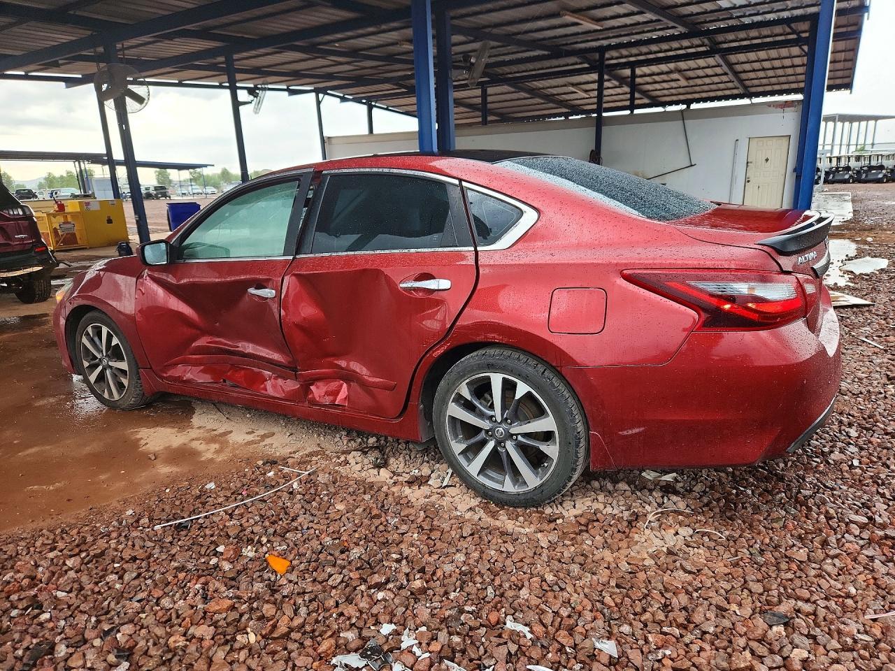 2017 Nissan Altima 2.5 Sr - Фото 2