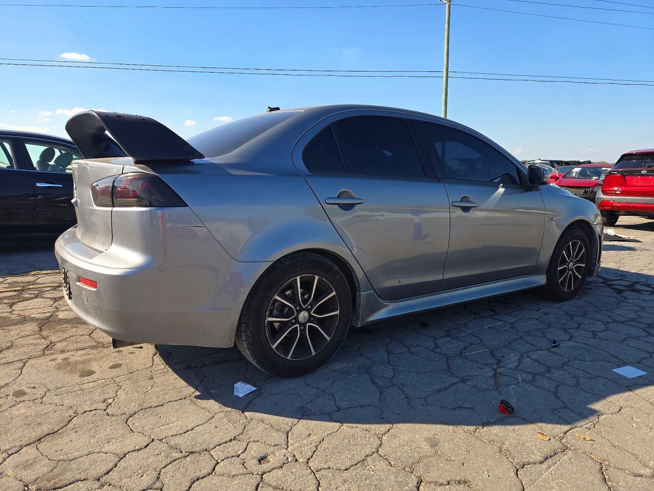 2015 Mitsubishi Lancer Se - Фото 3