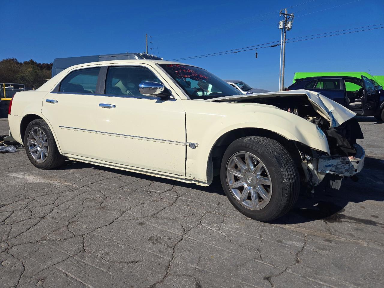 2005 Chrysler 300C - Фото 4