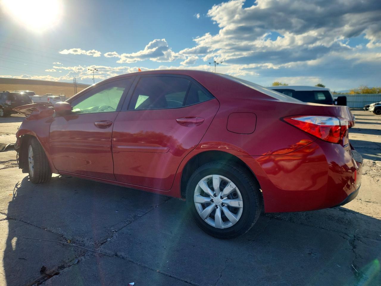 2016 Toyota Corolla Le - Фото 2