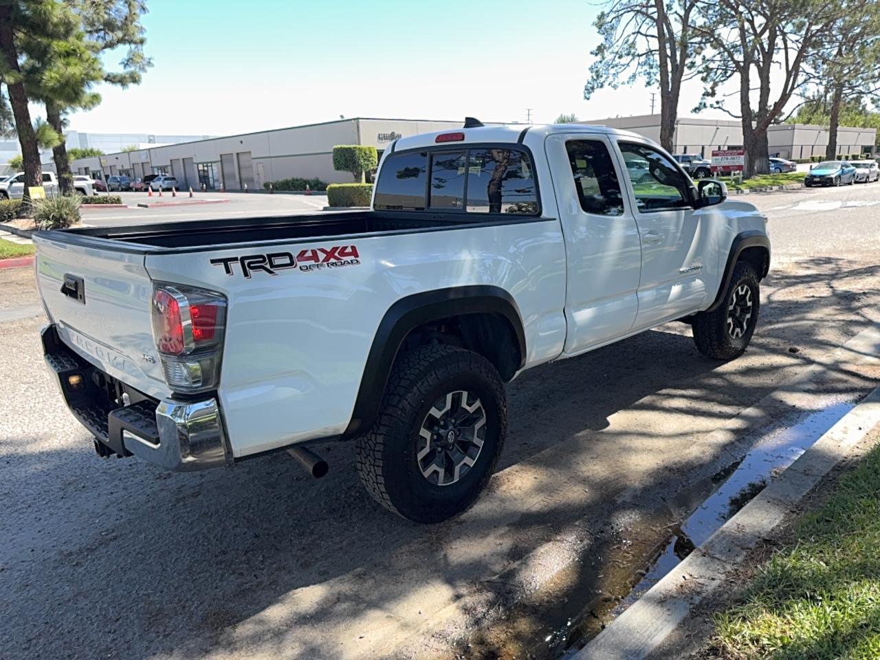 2023 Toyota Tacoma Trd Off-Road - Фото 4