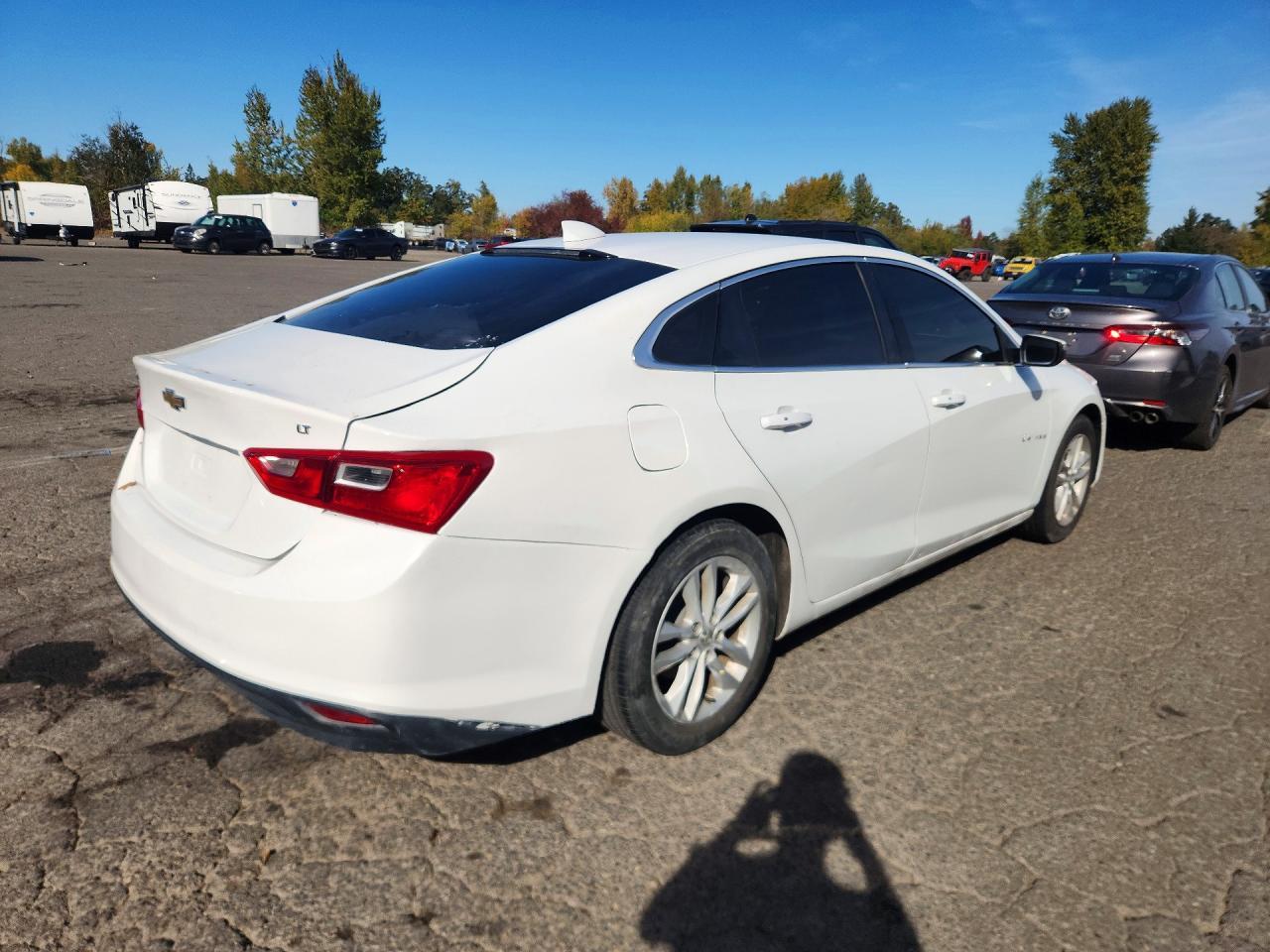 2016 Chevrolet Malibu Lt - Фото 3