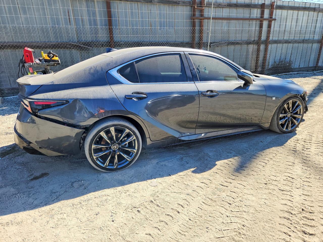2022 Lexus Is 250 - Фото 3