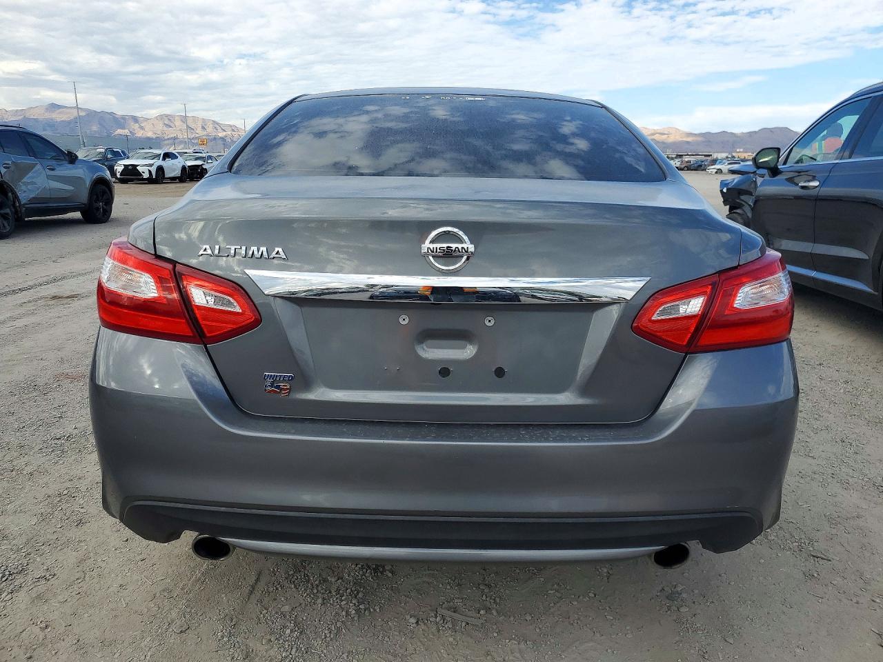 2017 Nissan Altima 2.5 S - Image 6