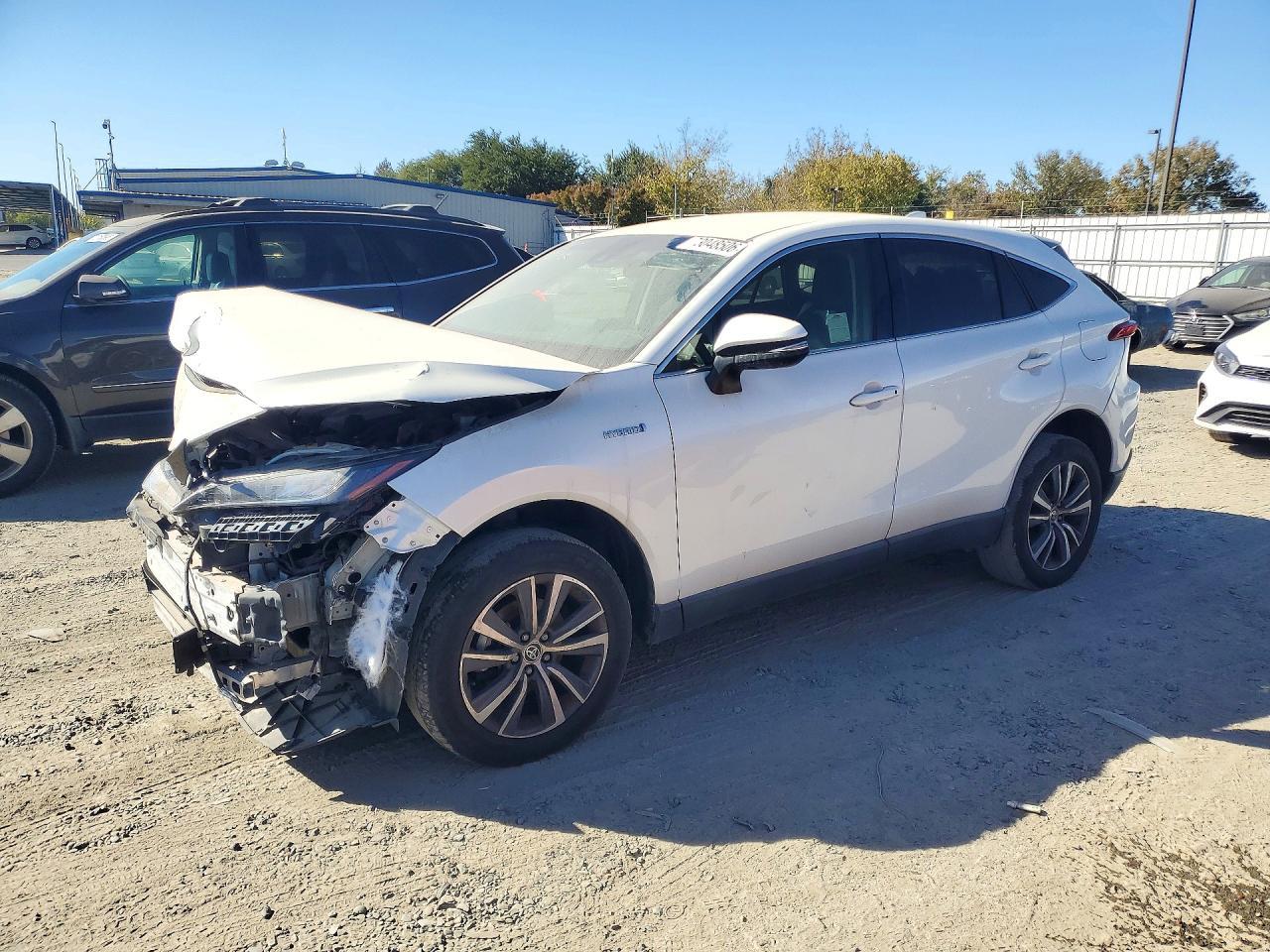 2021 Toyota Venza Le