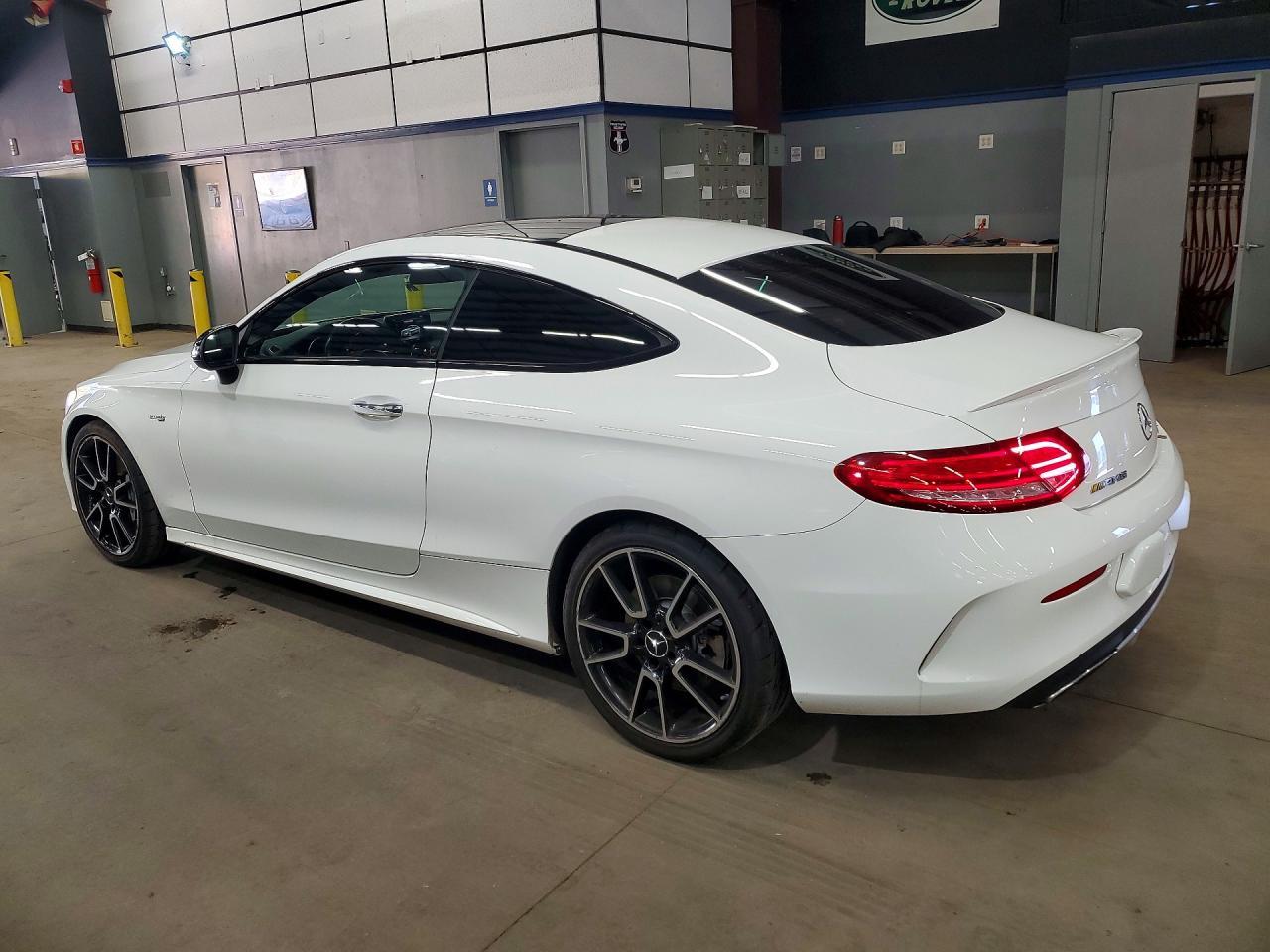 2017 Mercedes-Benz C 43 4Matic Amg - Image 2