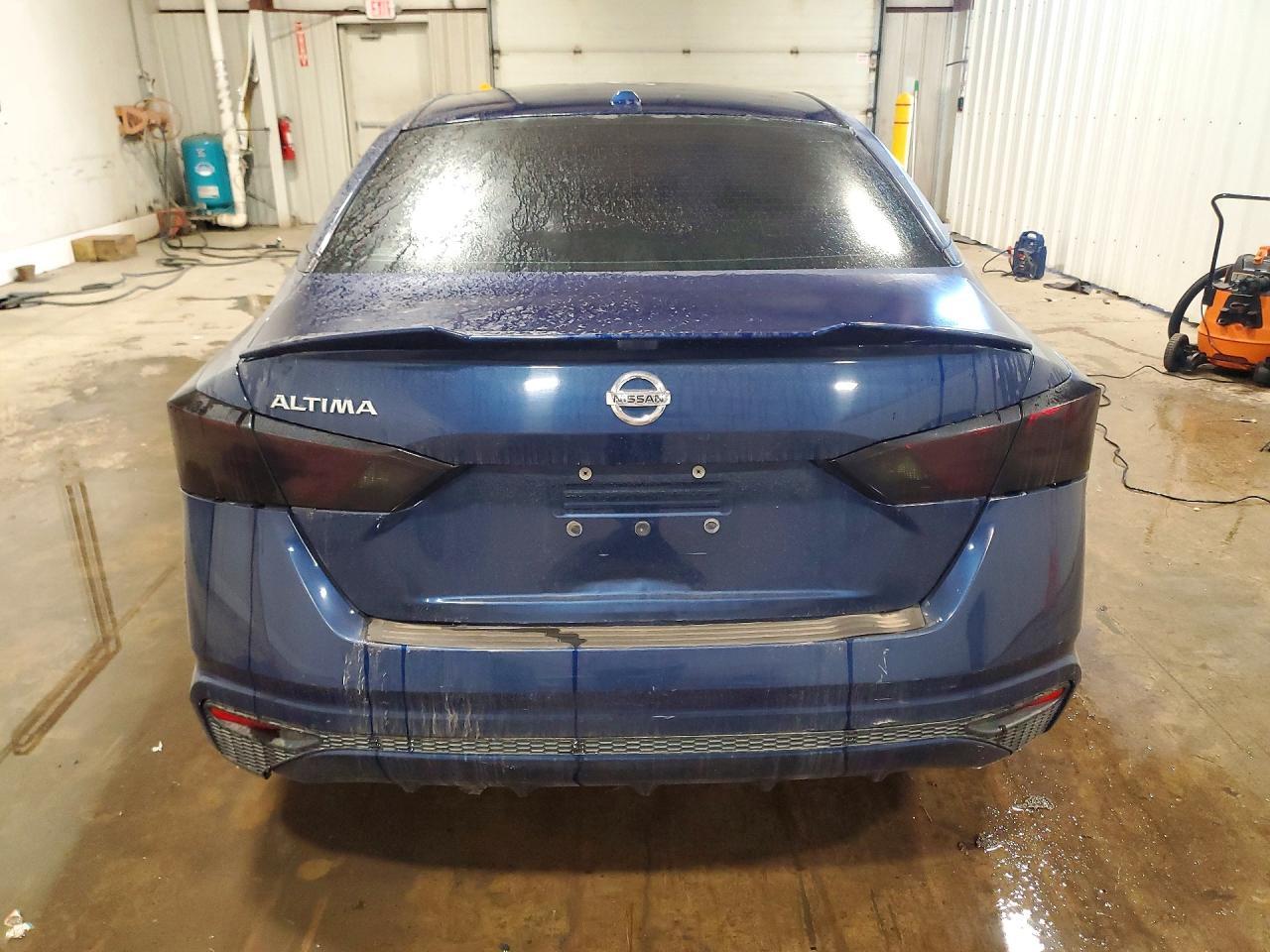 2020 Nissan Altima S - Image 6
