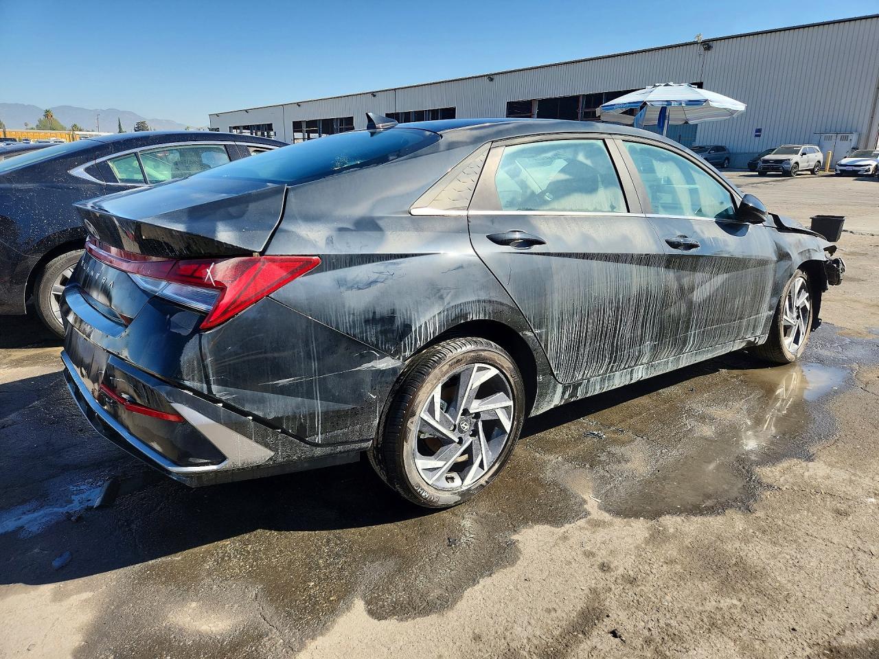 2025 Hyundai Elantra Sel - Фото 3