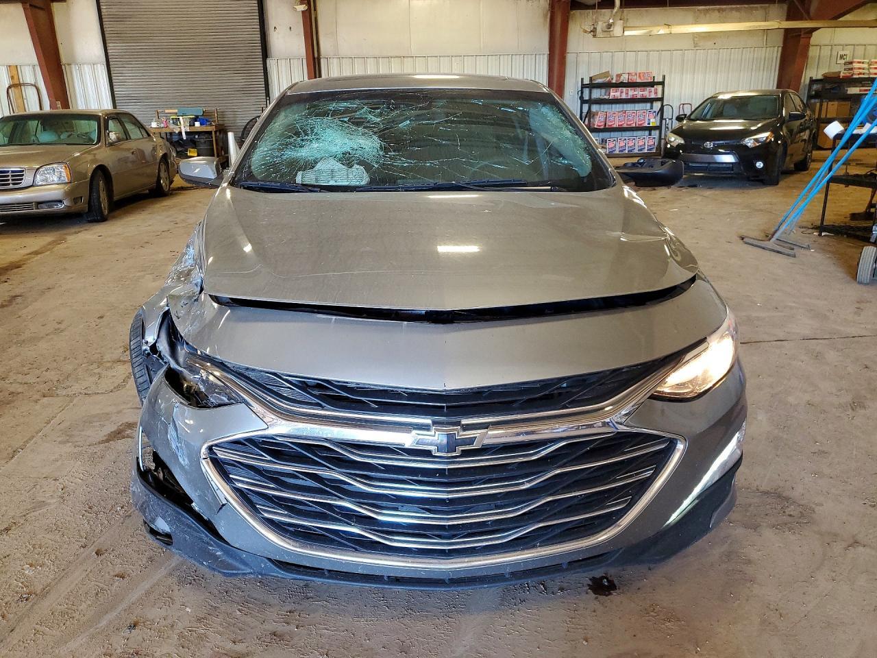 2023 Chevrolet Malibu Lt - Image 5