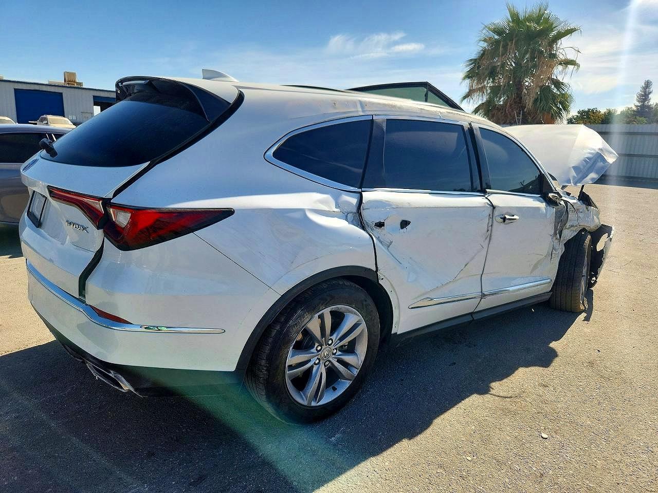 2023 Acura Mdx - Image 3