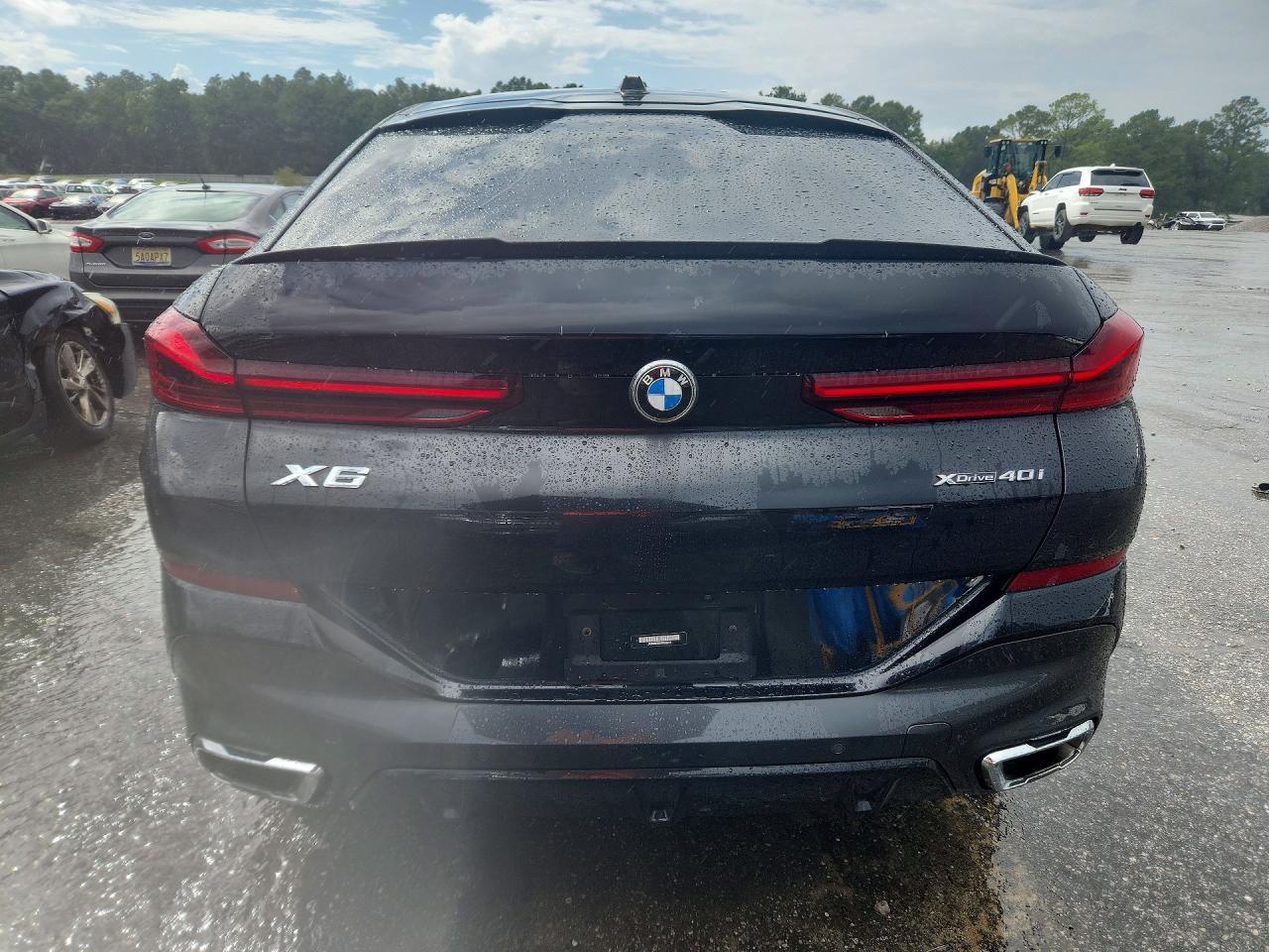 2024 BMW X6 xDrive40I - Image 6