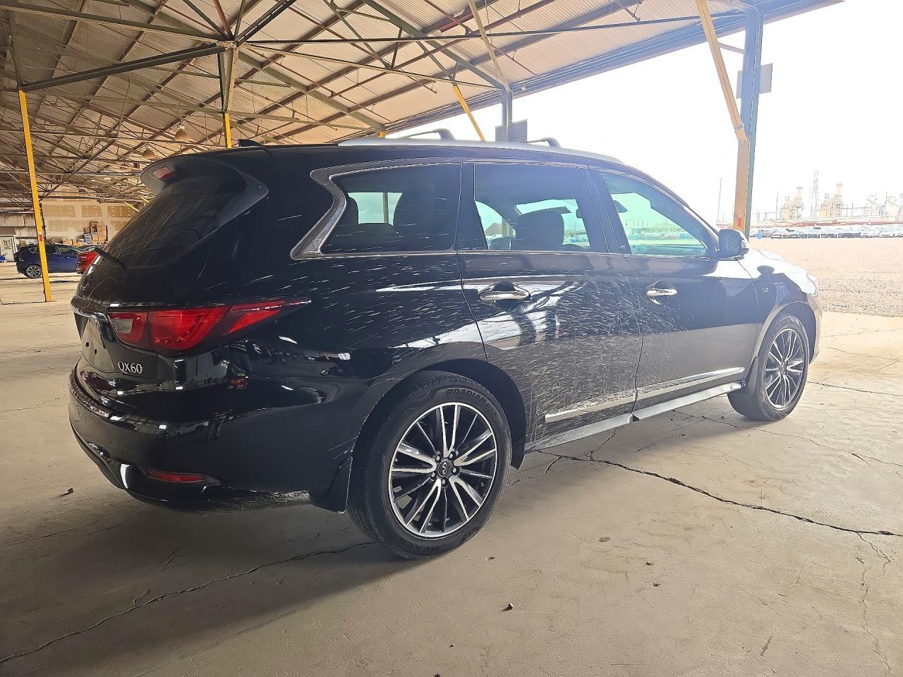 2017 Infiniti Qx60 Base - Image 3