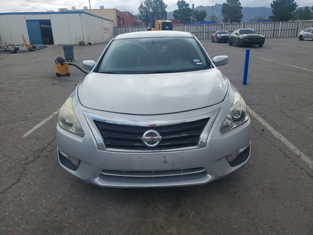 2015 Nissan Altima 2.5 S - Фото 5