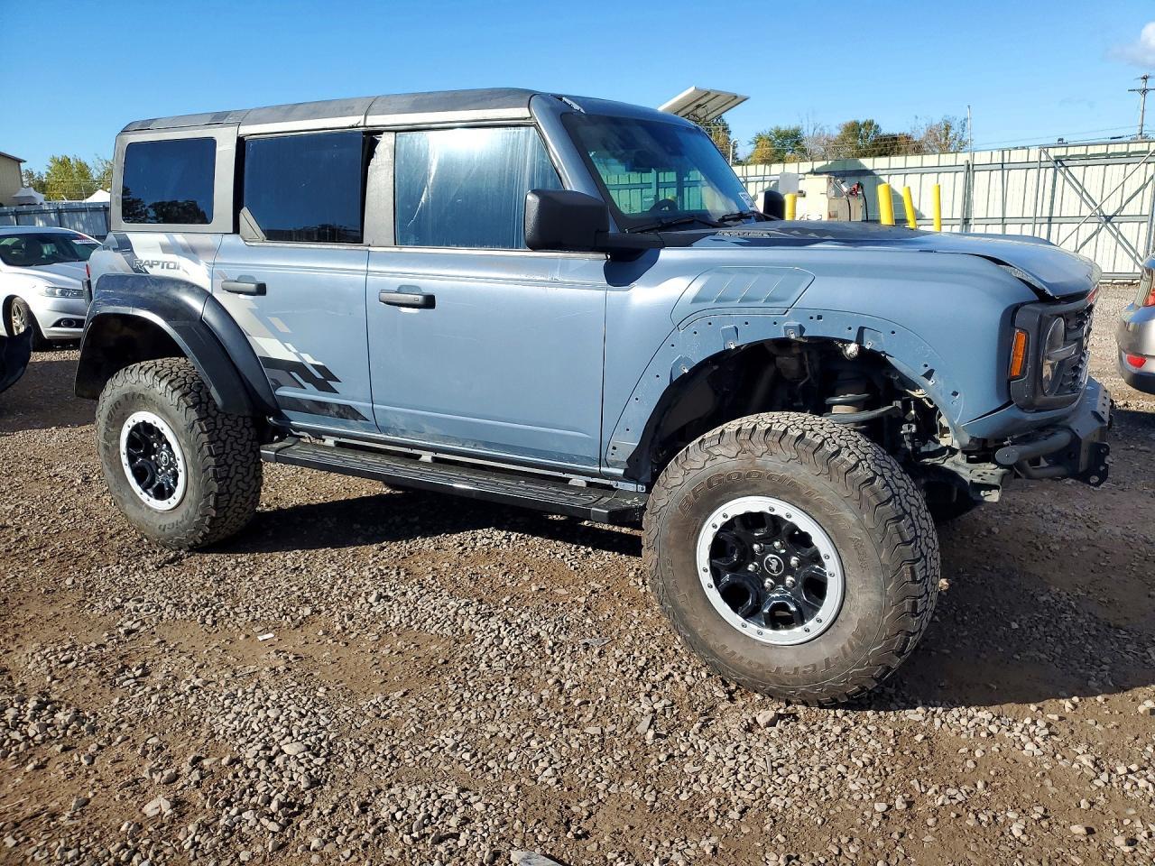 2023 Ford Bronco Raptor - Image 4