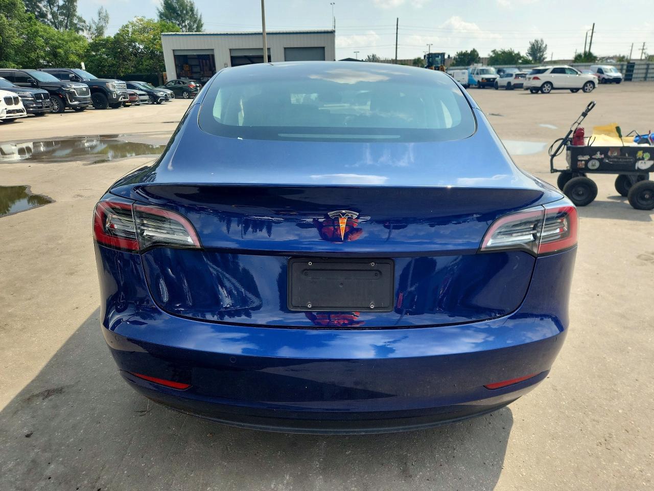 2022 Tesla Model 3 - Image 6
