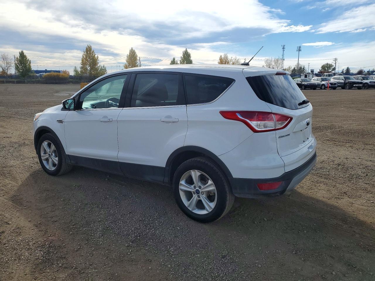 2014 Ford Escape Se - Фото 2