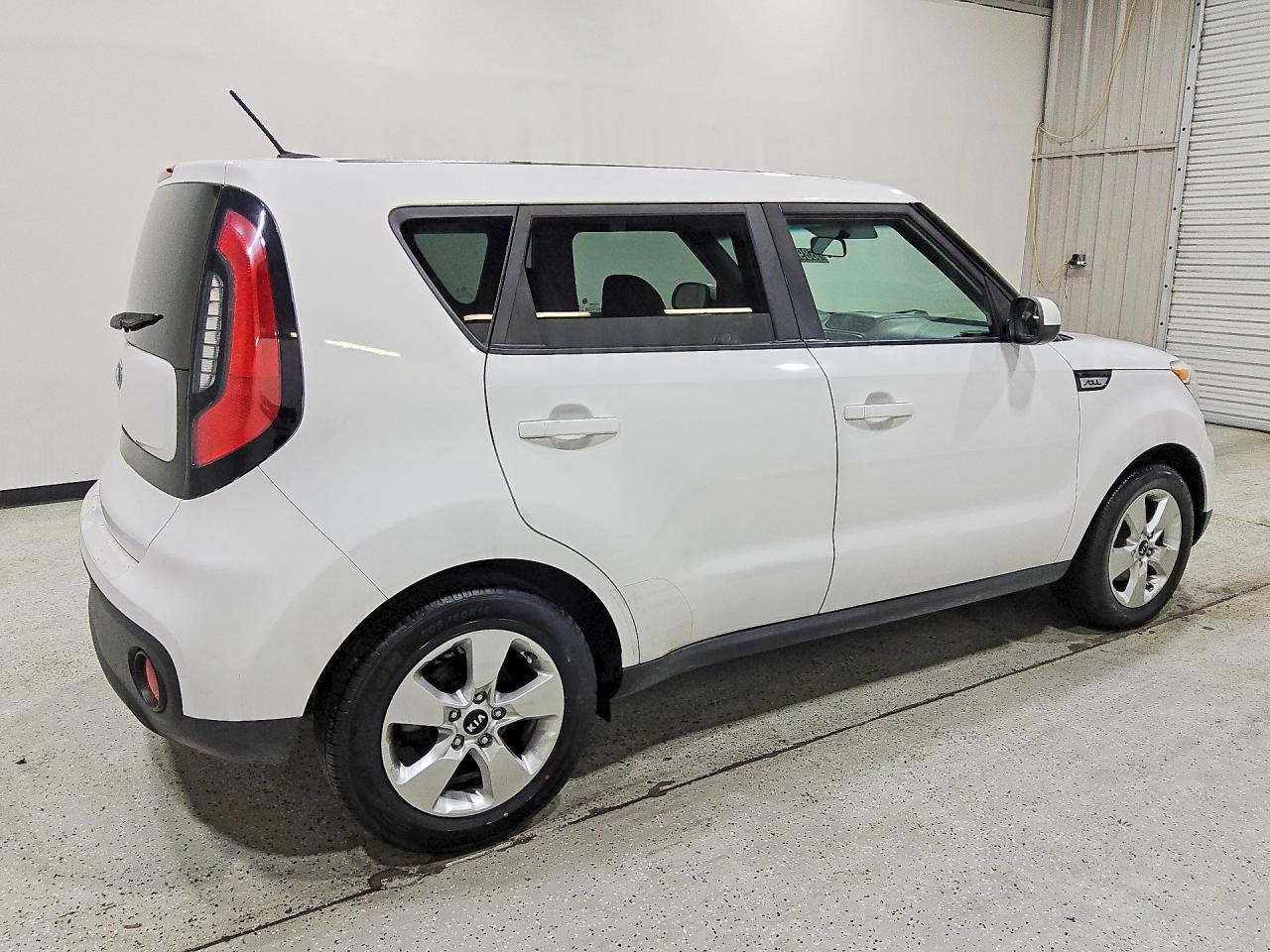 2018 Kia Soul Base - Image 3