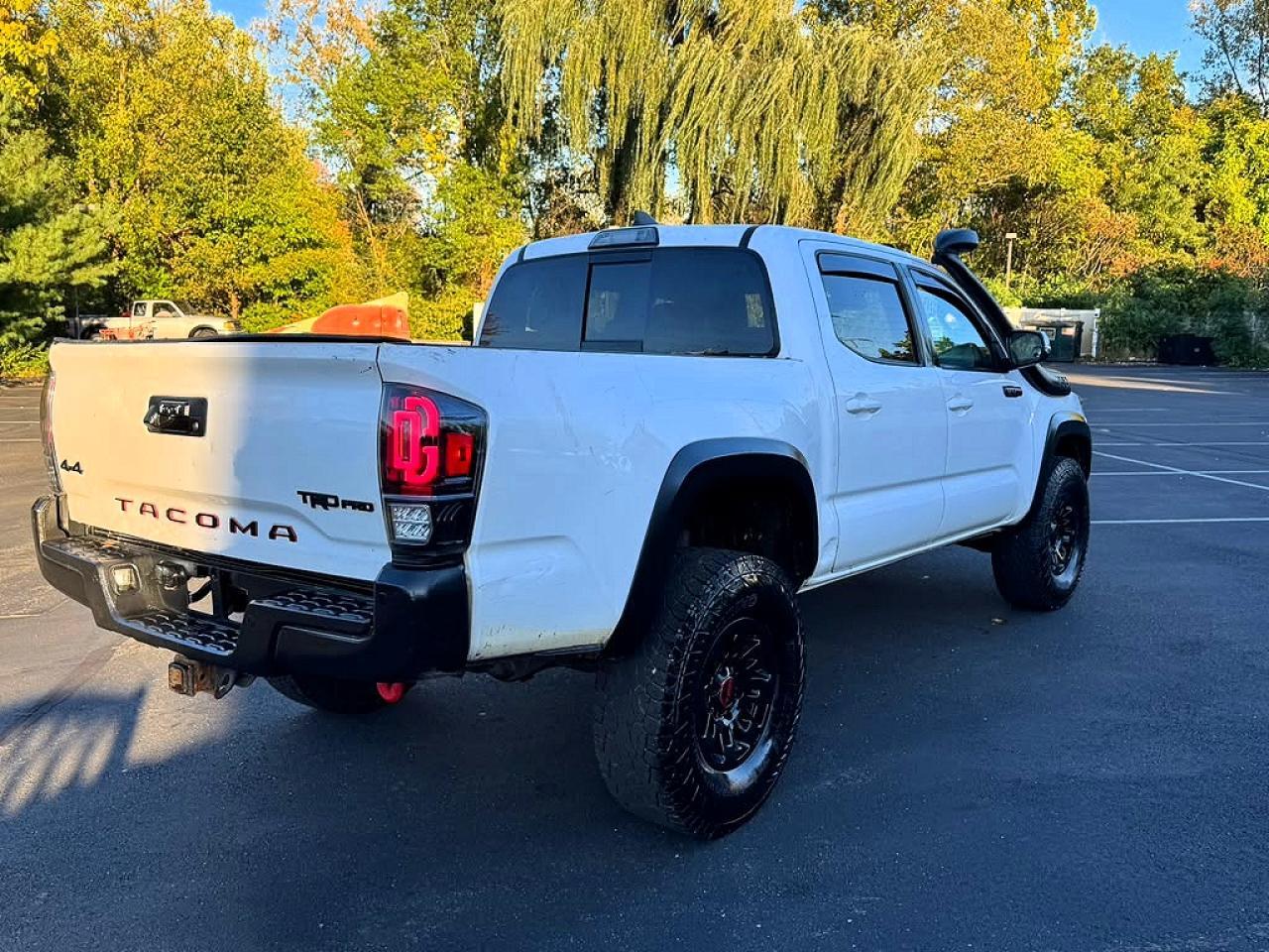 2019 Toyota Tacoma Trd Pro - Image 3
