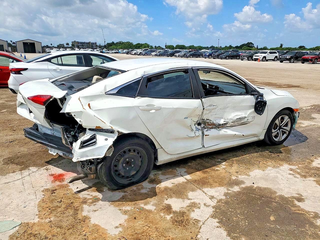 2018 Honda Civic Lx - Image 3