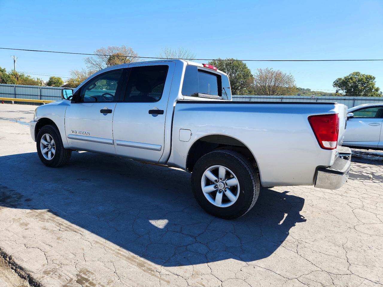 2013 Nissan Titan S - Фото 2