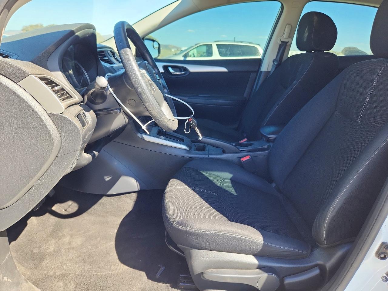 2018 Nissan Sentra S - Фото 7