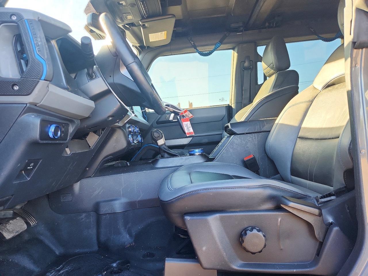2022 Ford Bronco Base - Image 7