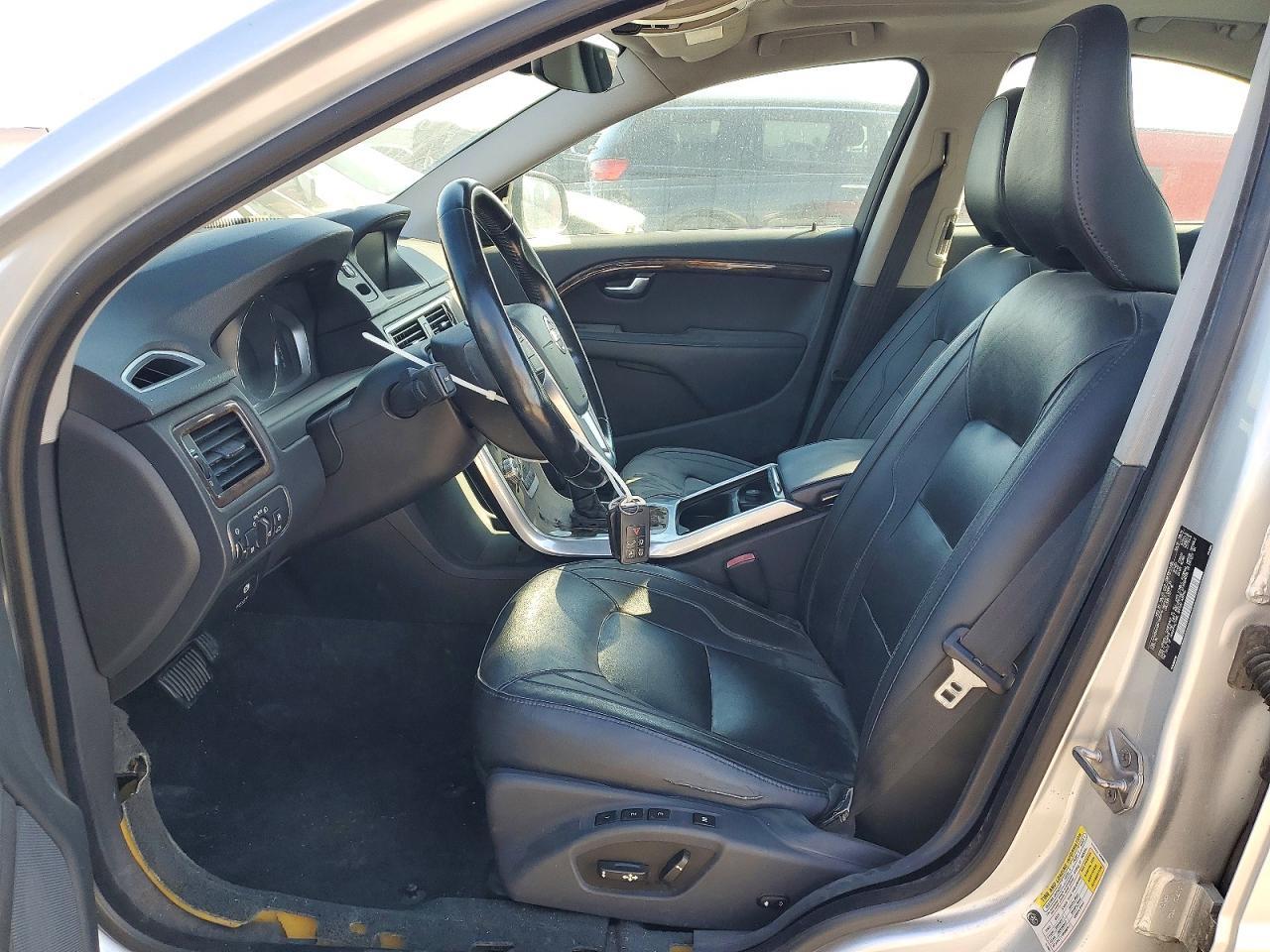 2015 Volvo S80 Premier - Image 7
