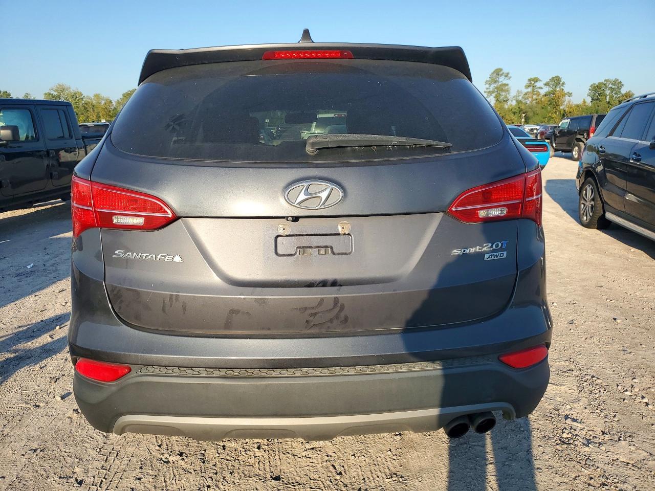 2015 Hyundai Santa Fe Sport 2.0T - Фото 6