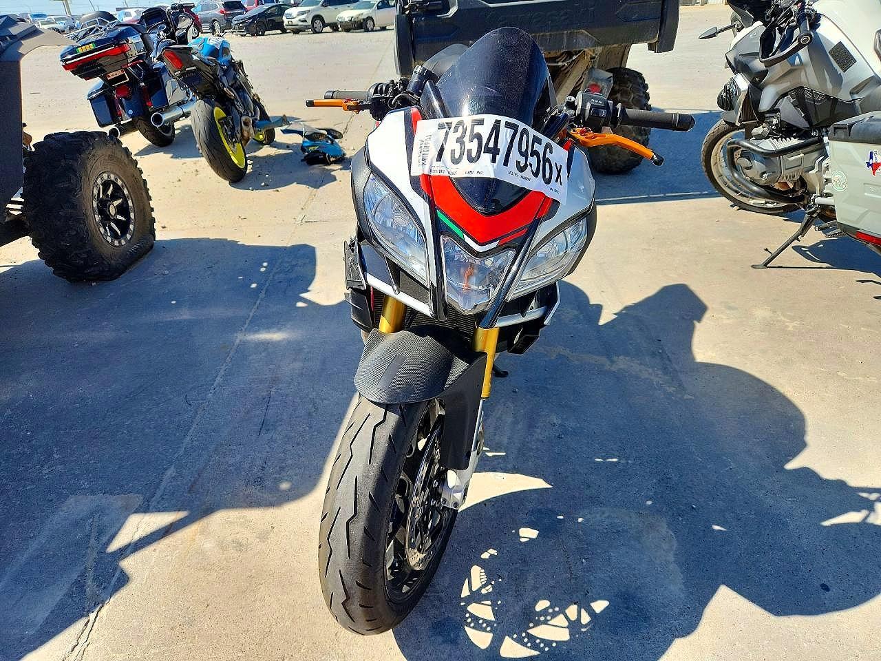 2018 Aprilia Tuono V4 1100 Rr - Фото 2