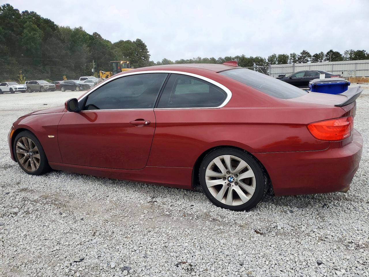 2011 BMW 328I - Фото 2