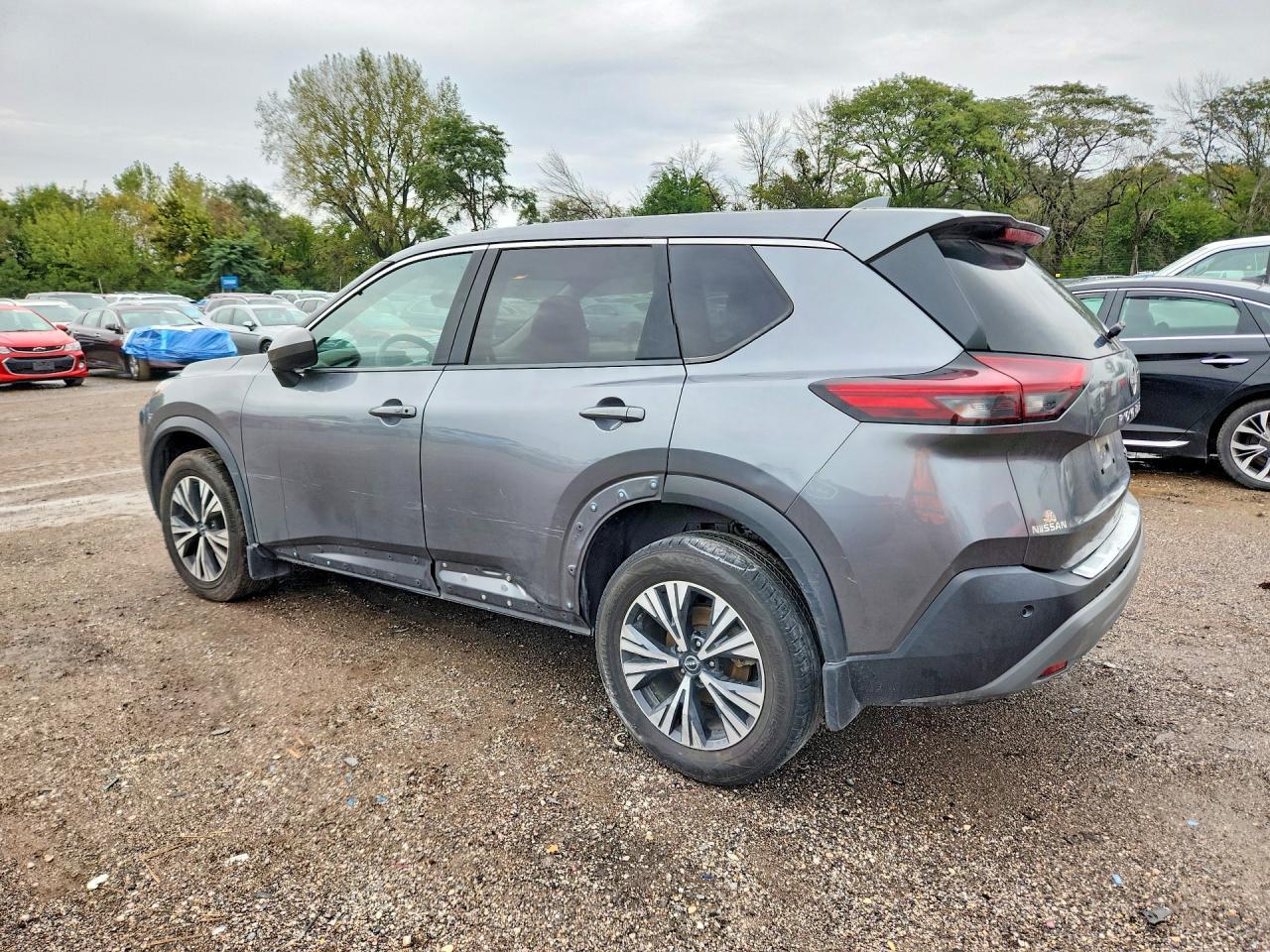 2023 Nissan Rogue Sv - Фото 2