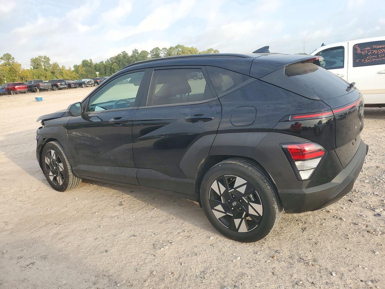 2024 Hyundai Kona Sel - Image 2
