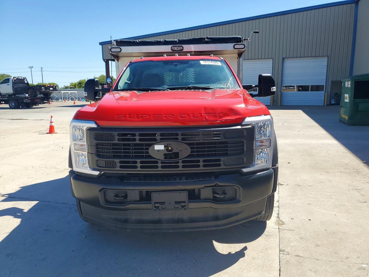 2024 Ford F550 Super Duty Dump Truck - Image 5