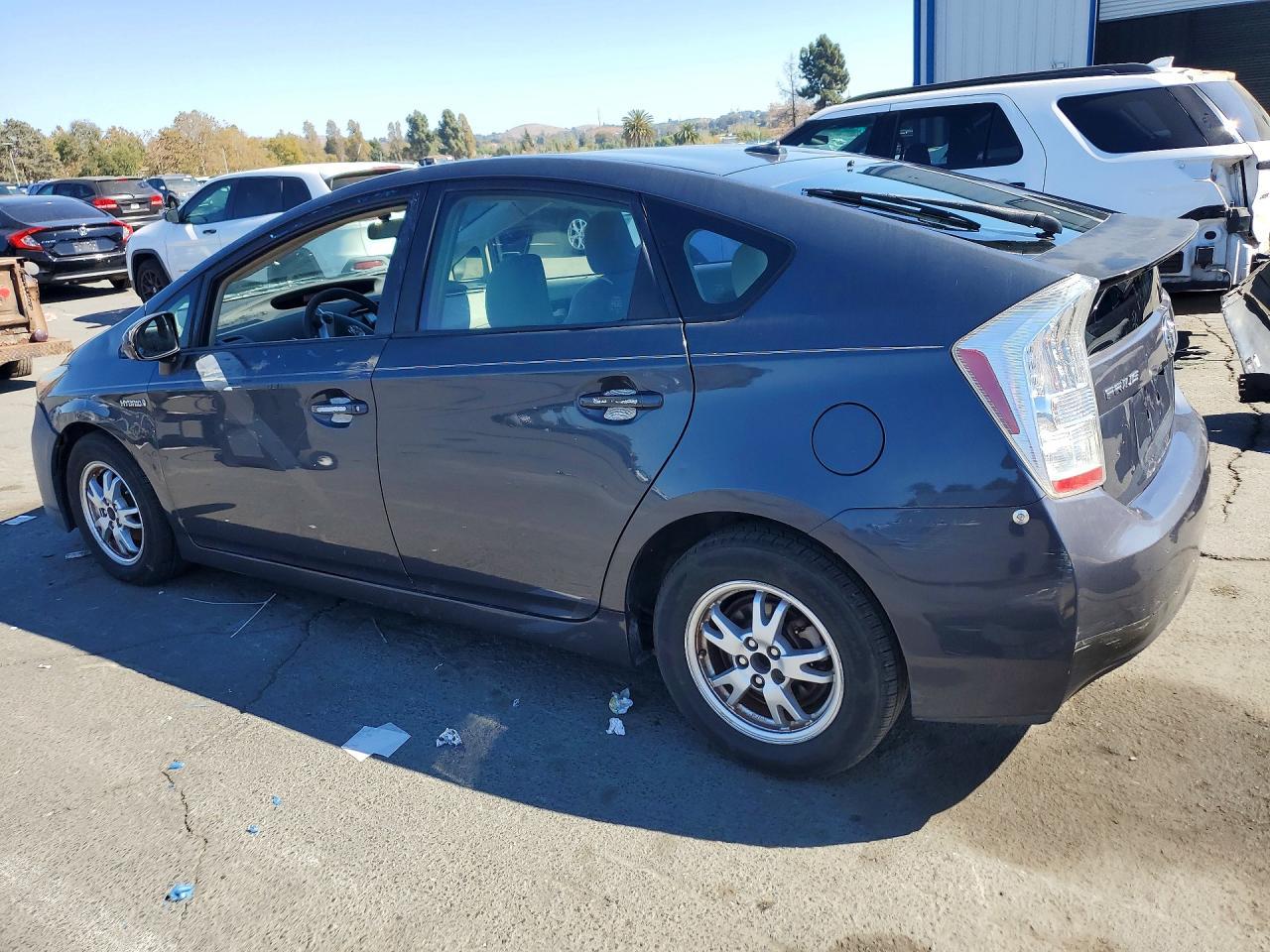 2010 Toyota Prius Ii - Фото 2