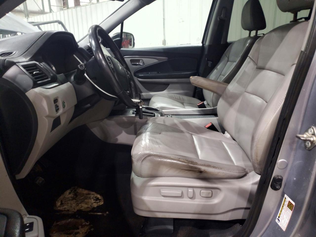 2017 Honda Pilot Exln - Image 7