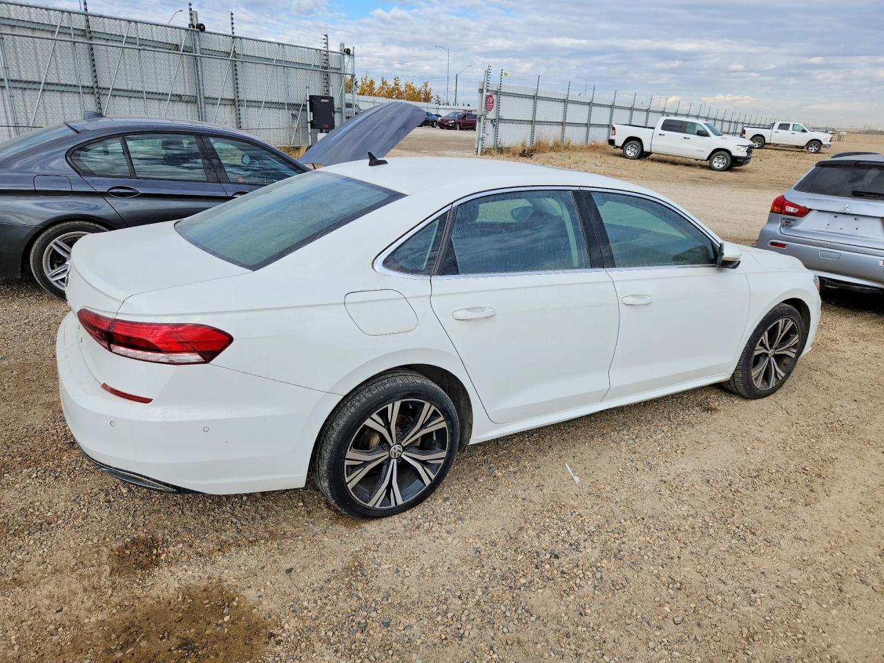 2020 Volkswagen Passat Sel - Фото 3