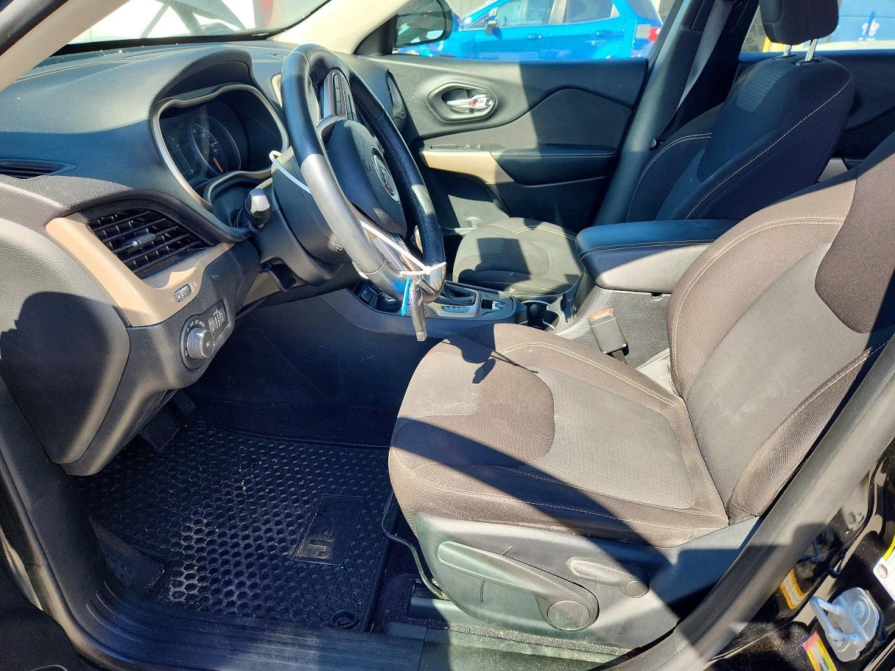 2017 Jeep Cherokee Latitude - Фото 7