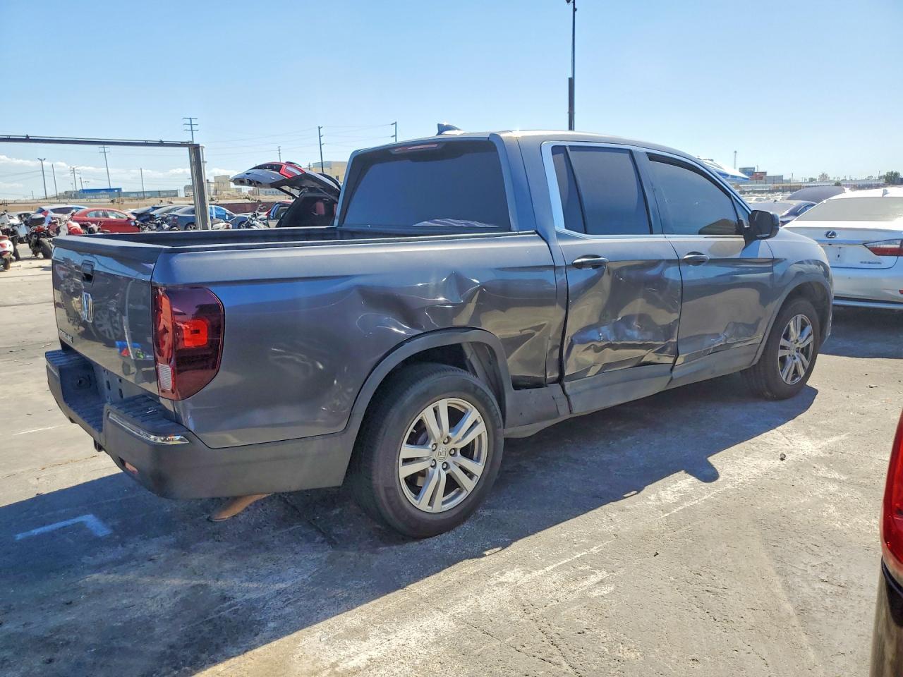2017 Honda Ridgeline Rt - Фото 3