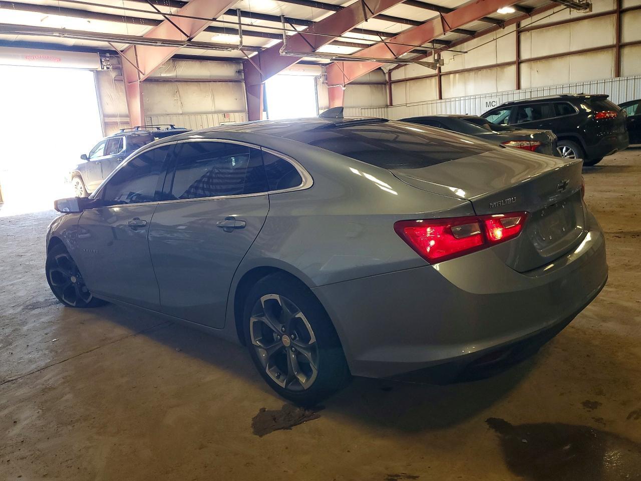 2023 Chevrolet Malibu Lt - Image 2